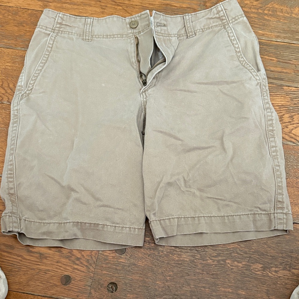 Old Navy Men's Tan Flat Front Shorts